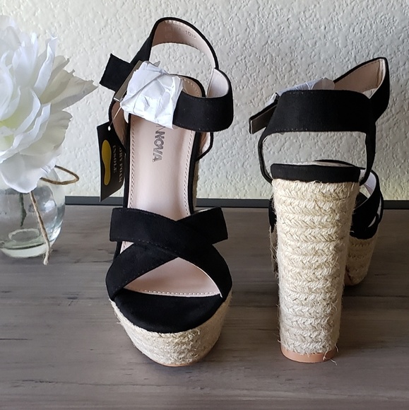 Black heel sandals - Picture 4 of 4